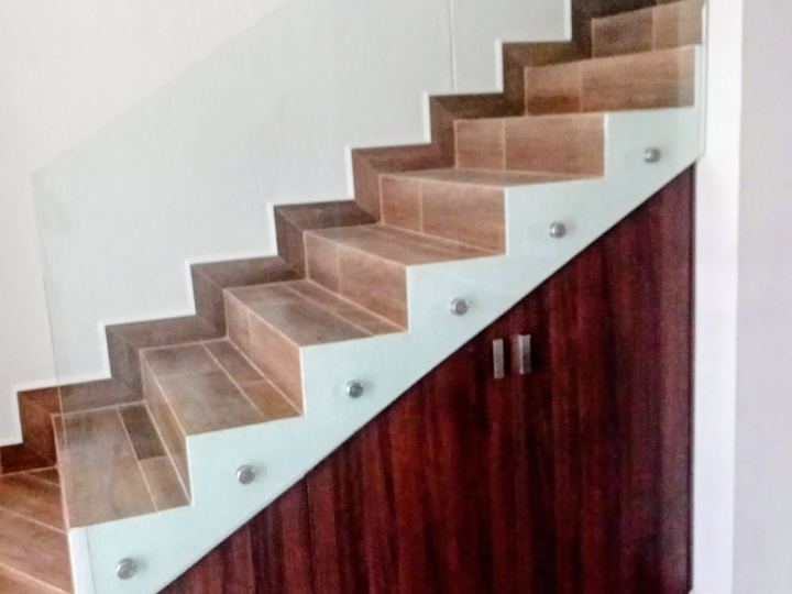 Frosted glass railing on a staircase